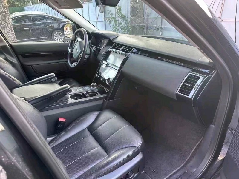 青岛20年路虎发现7