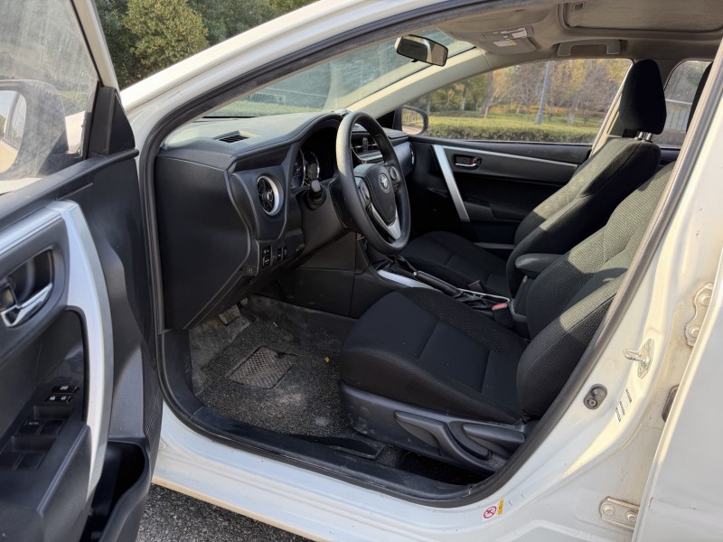 盐城18年丰田雷凌5