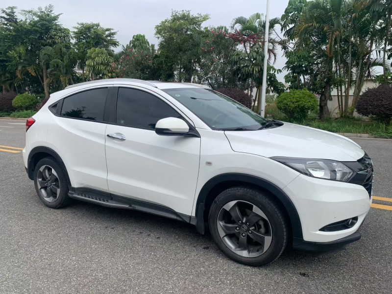 茂名16年本田缤智2