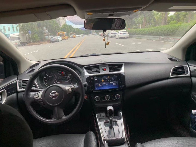 茂名19年日产轩逸5