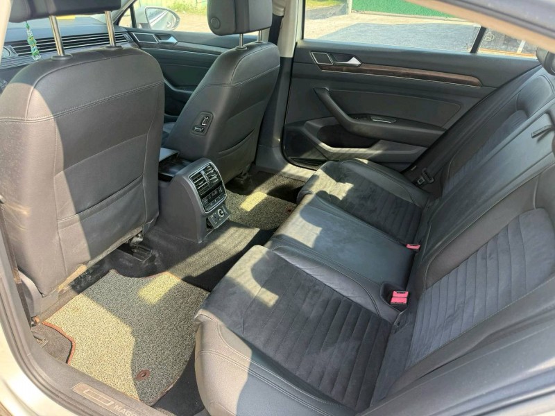 中山18年大众迈腾7