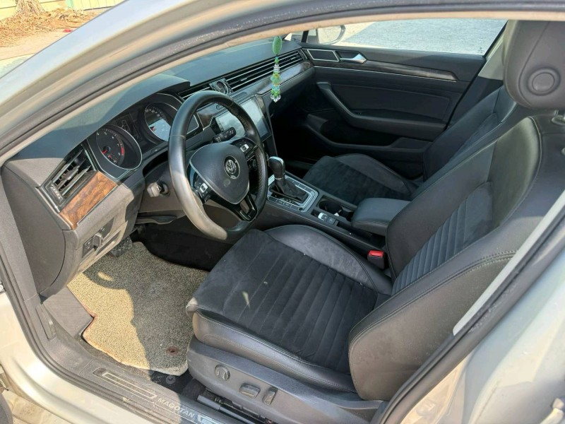 中山18年大众迈腾8