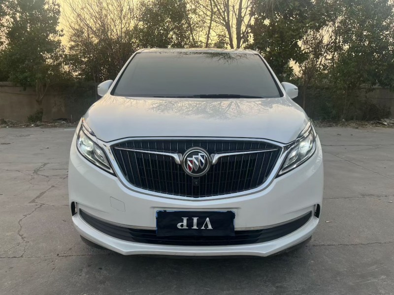 徐州18年别克GL81