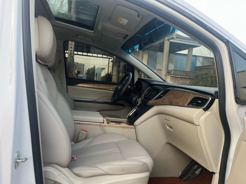 徐州18年别克GL86