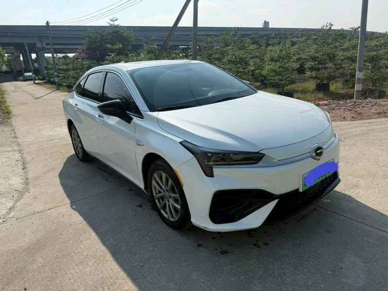 中山24年传祺埃安S2