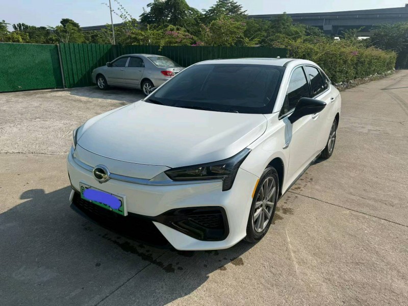 中山24年传祺埃安S4