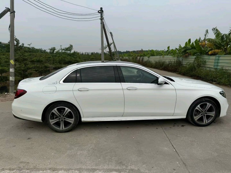 中山20年奔驰E3