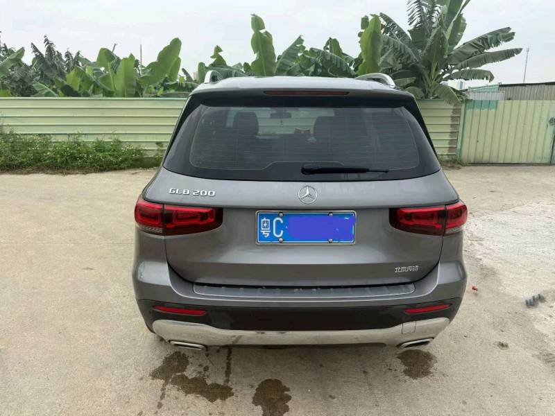 中山20年奔驰GLB6