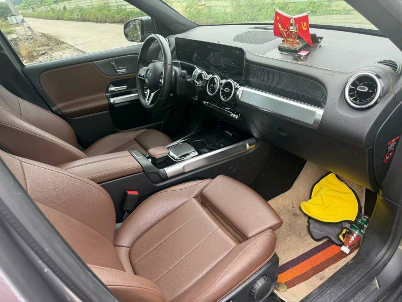 中山20年奔驰GLB7