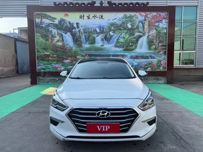 临沂17年现代名图1