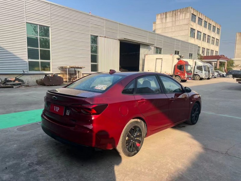 临沂20年雪佛兰科鲁泽7