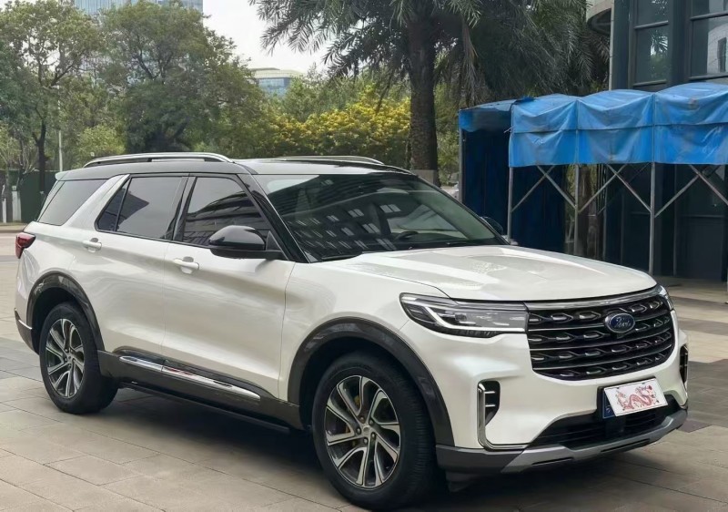 广州23年福特探险者3