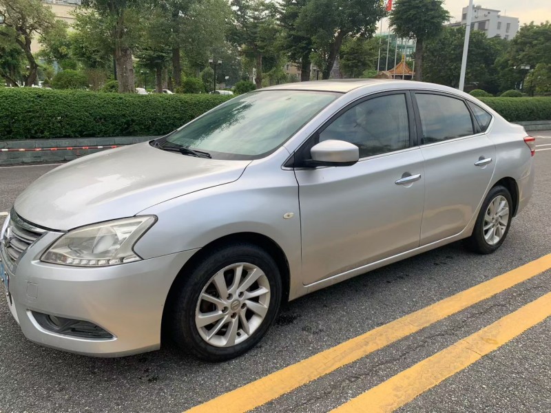 茂名14年日产轩逸3