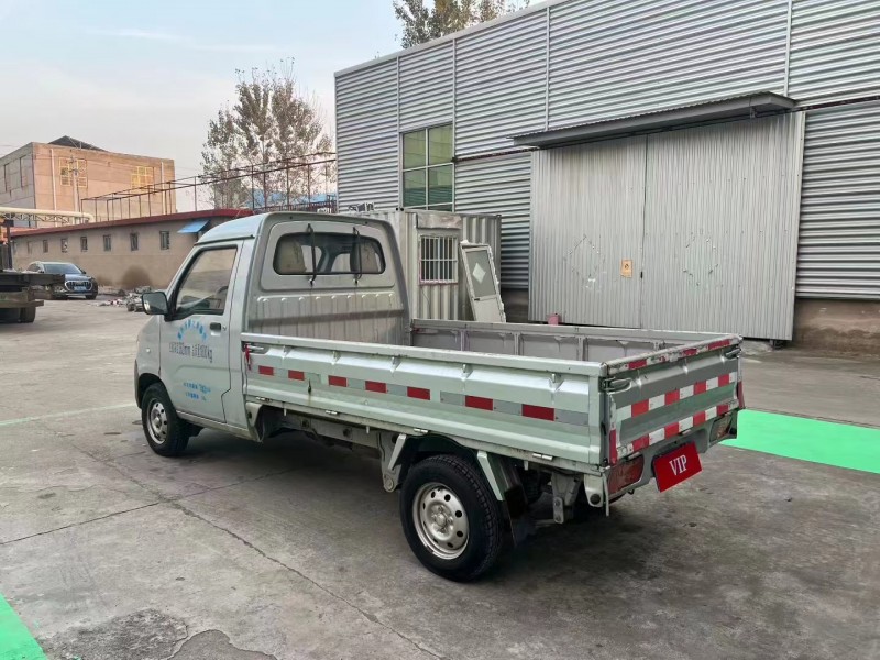 临沂20年五菱汽车之光8