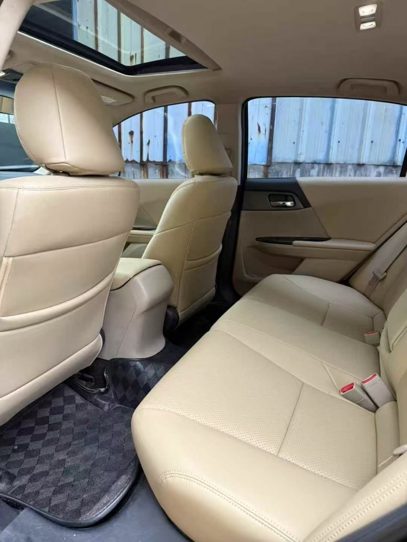 菏泽14年本田雅阁6