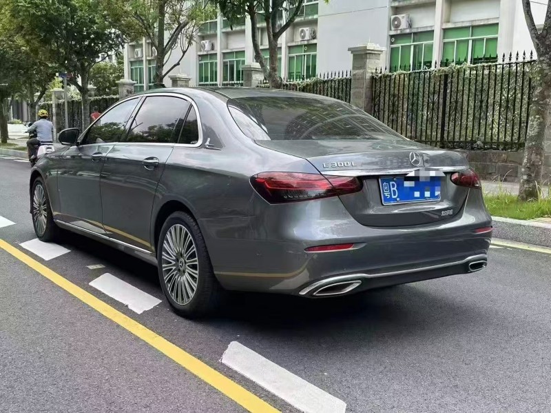 广州22年奔驰E7
