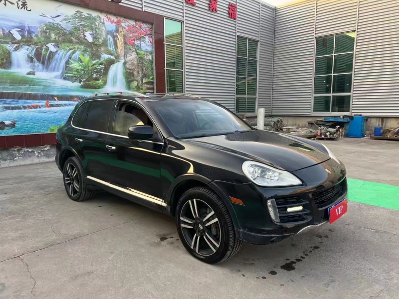 临沂11年保时捷卡宴3