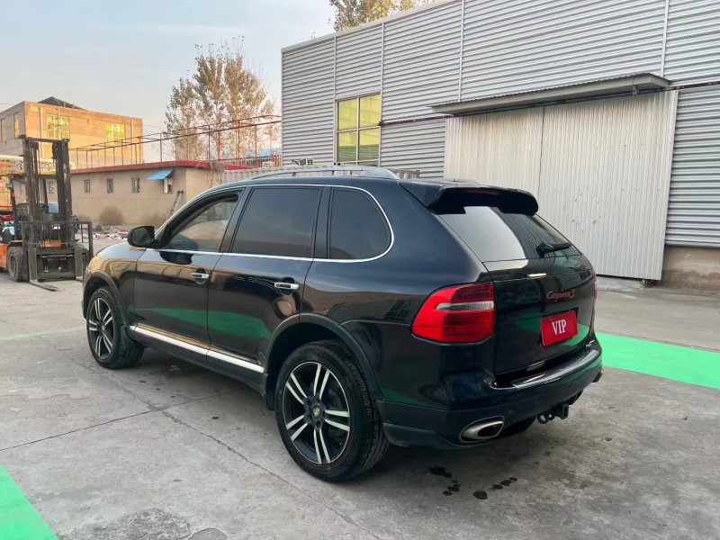 临沂11年保时捷卡宴7