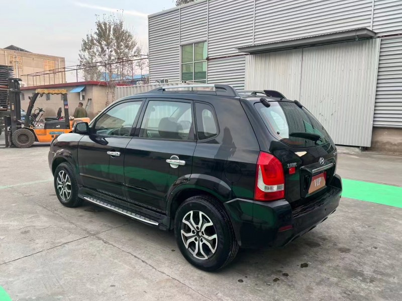 临沂13年现代途胜8