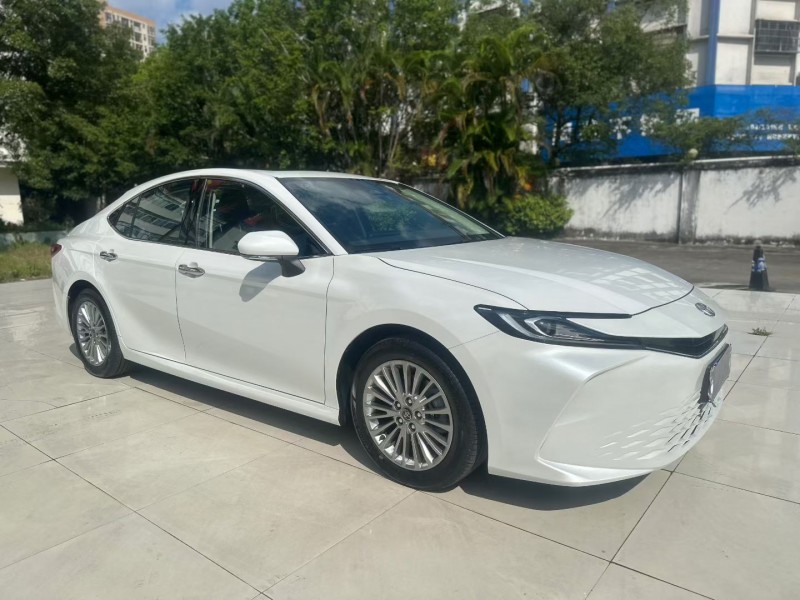 河源25年丰田凯美瑞3