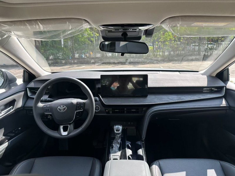 河源25年丰田凯美瑞5