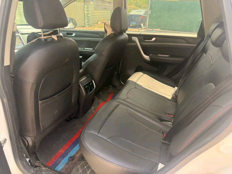 中山21年哈弗M68