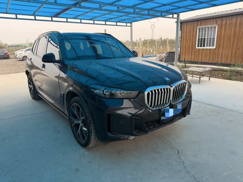 东营24年宝马X53
