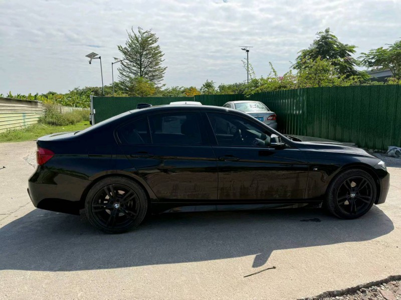 中山18年宝马3系3