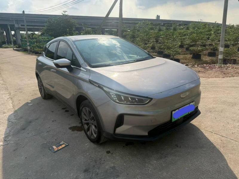 中山23年吉利几何2