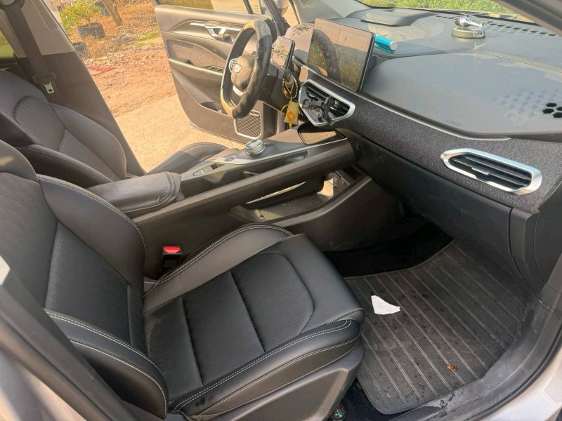 中山23年吉利几何8