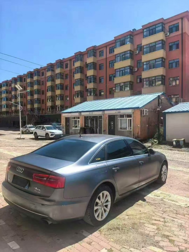 济宁14年奥迪A6L8