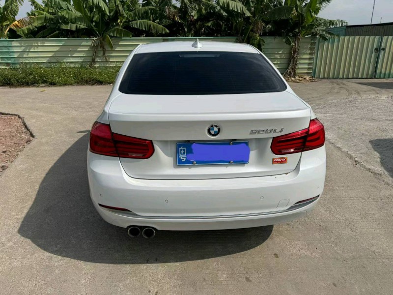 中山19年宝马3系6