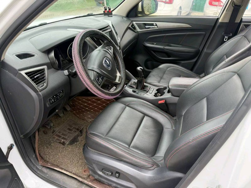 中山16年长安汽车CS755