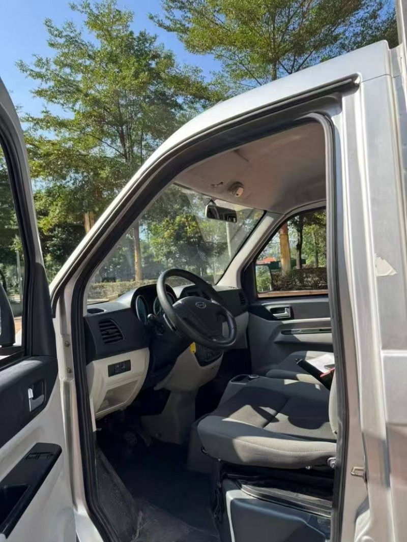 广州23年奇瑞开瑞8