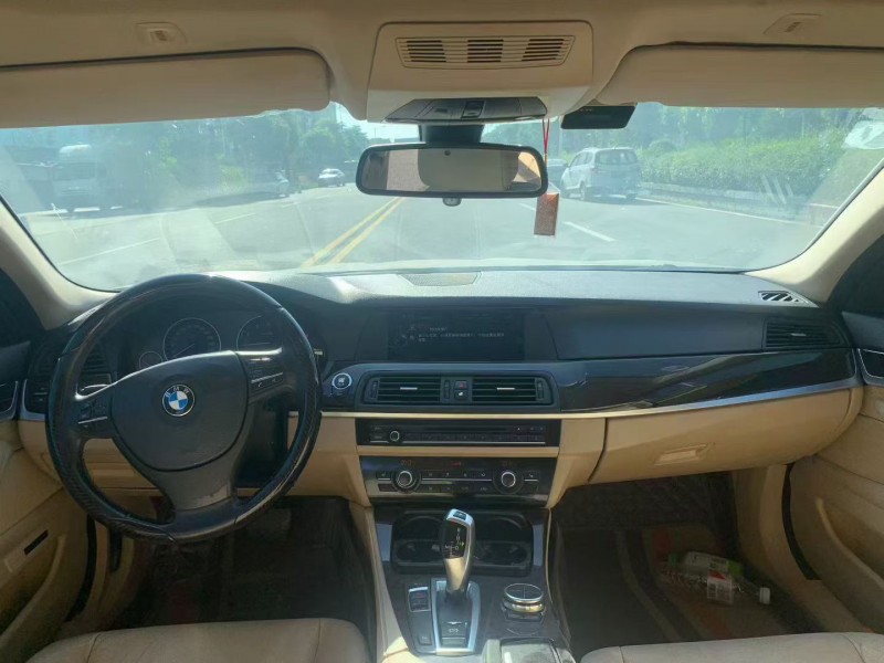 茂名13年宝马5系4