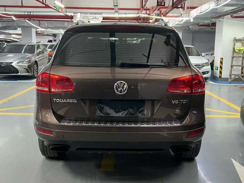 广州17年大众途锐6