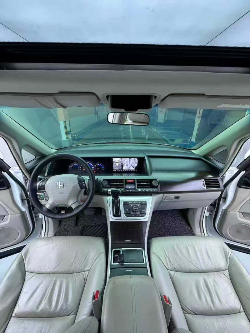 广州14年本田艾力绅5