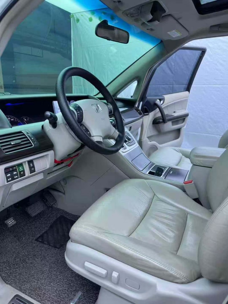 广州14年本田艾力绅6