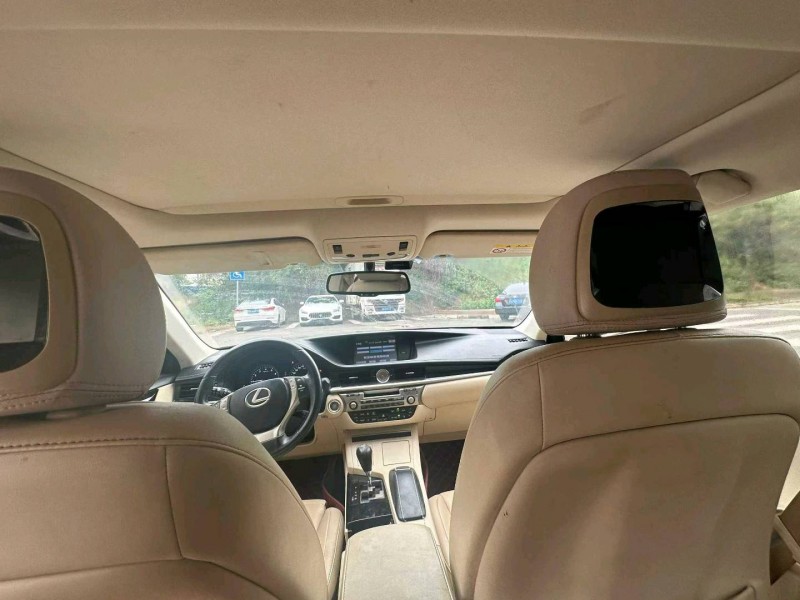 南宁14年雷克萨斯ES4