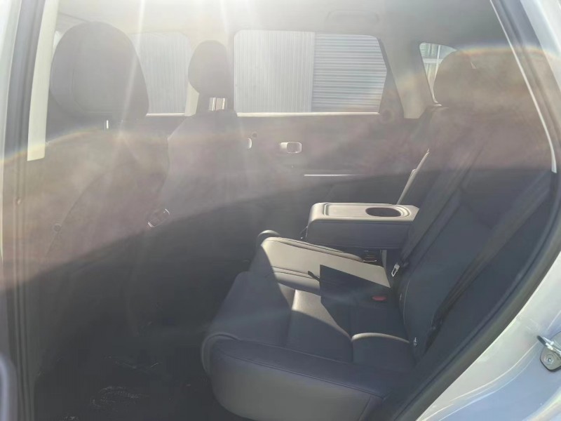 临沂24年零跑汽车C105