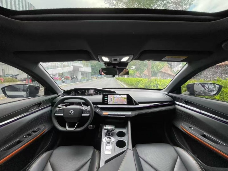 深圳23年长安汽车UNI4