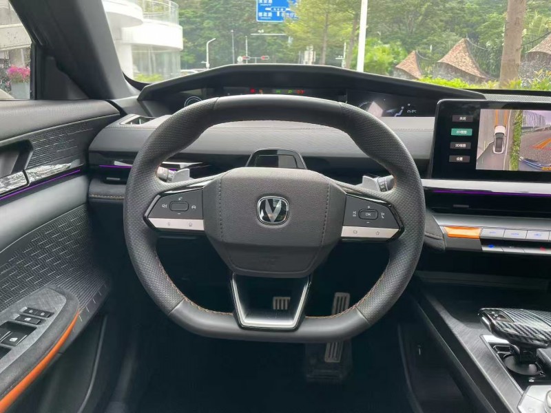 深圳23年长安汽车UNI7