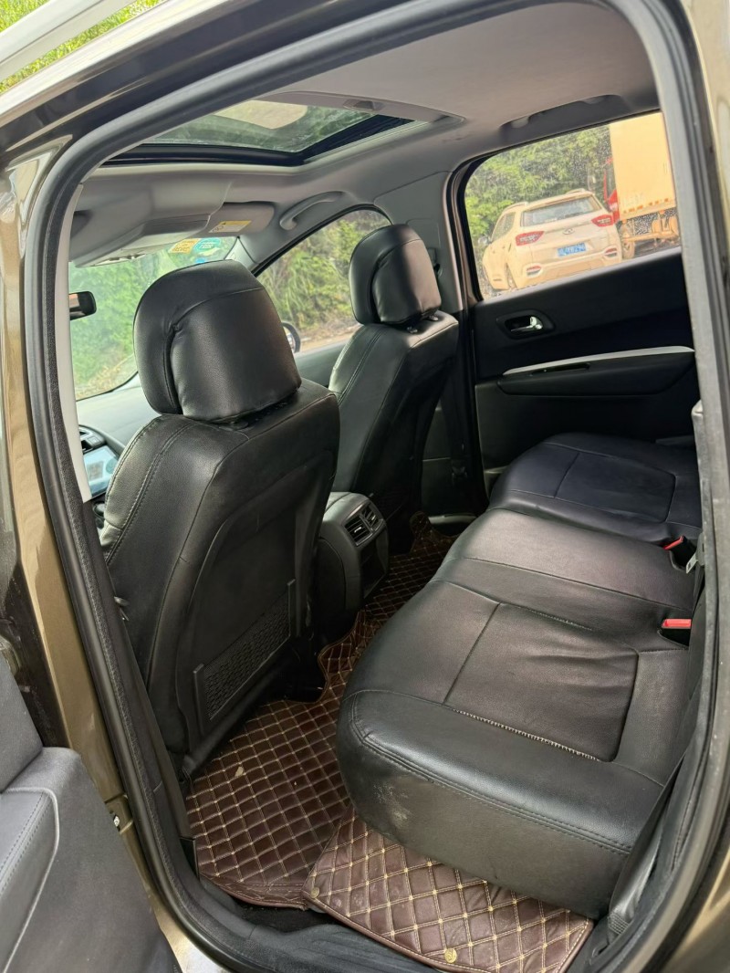 乐山16年东风标致4