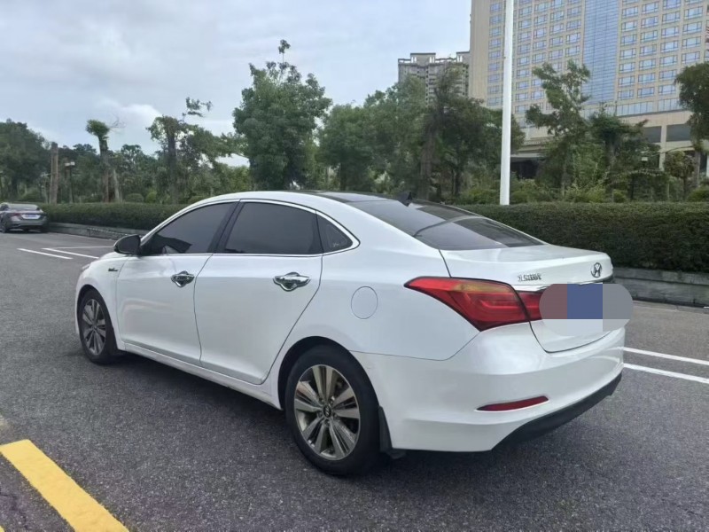 茂名16年现代名图7