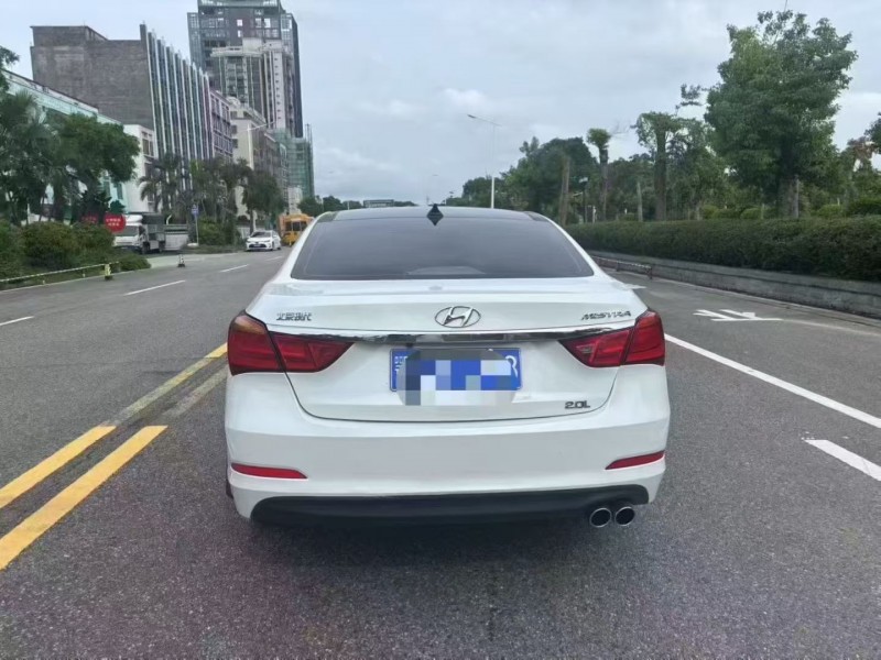 茂名16年现代名图8