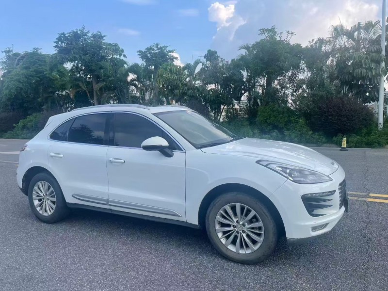 茂名17年众泰SR92