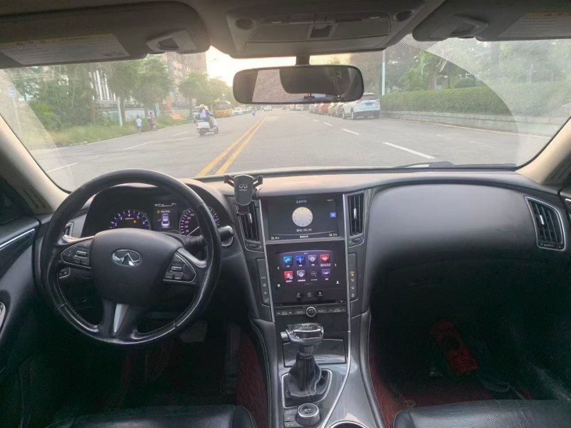 茂名15年英菲尼迪Q505