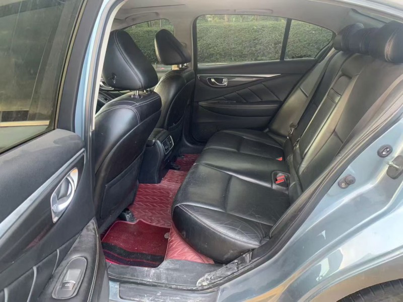 茂名15年英菲尼迪Q506