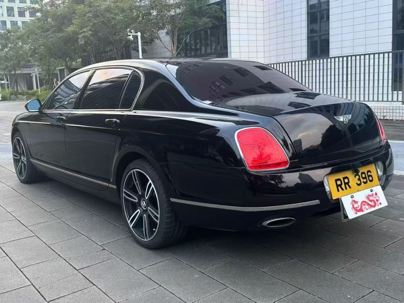 佛山13年宾利飞驰8