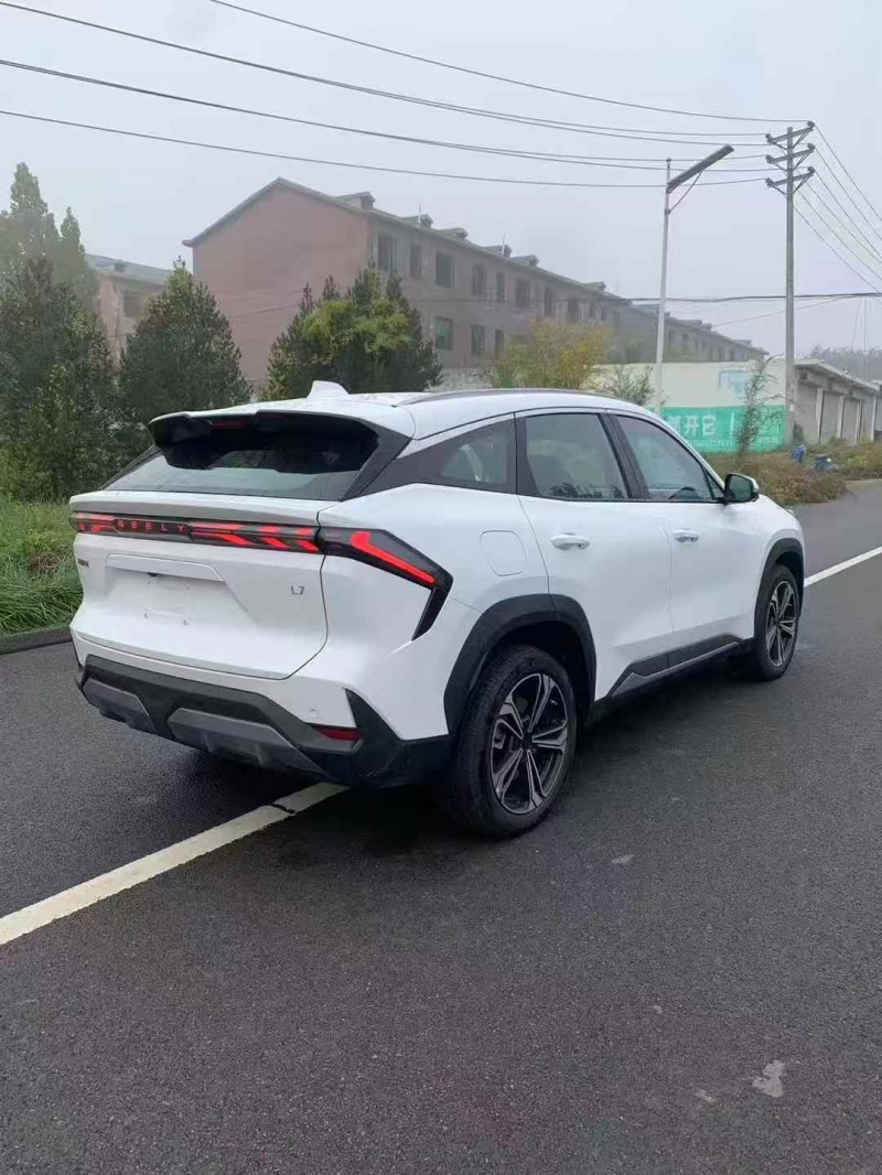 邯郸25年吉利银河9